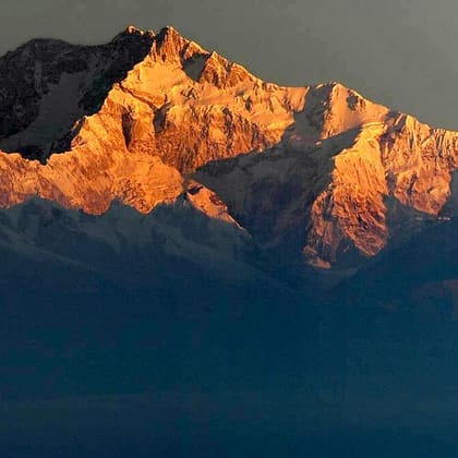 Panorama of the Kangchenjunga massif seen from Darjeeling